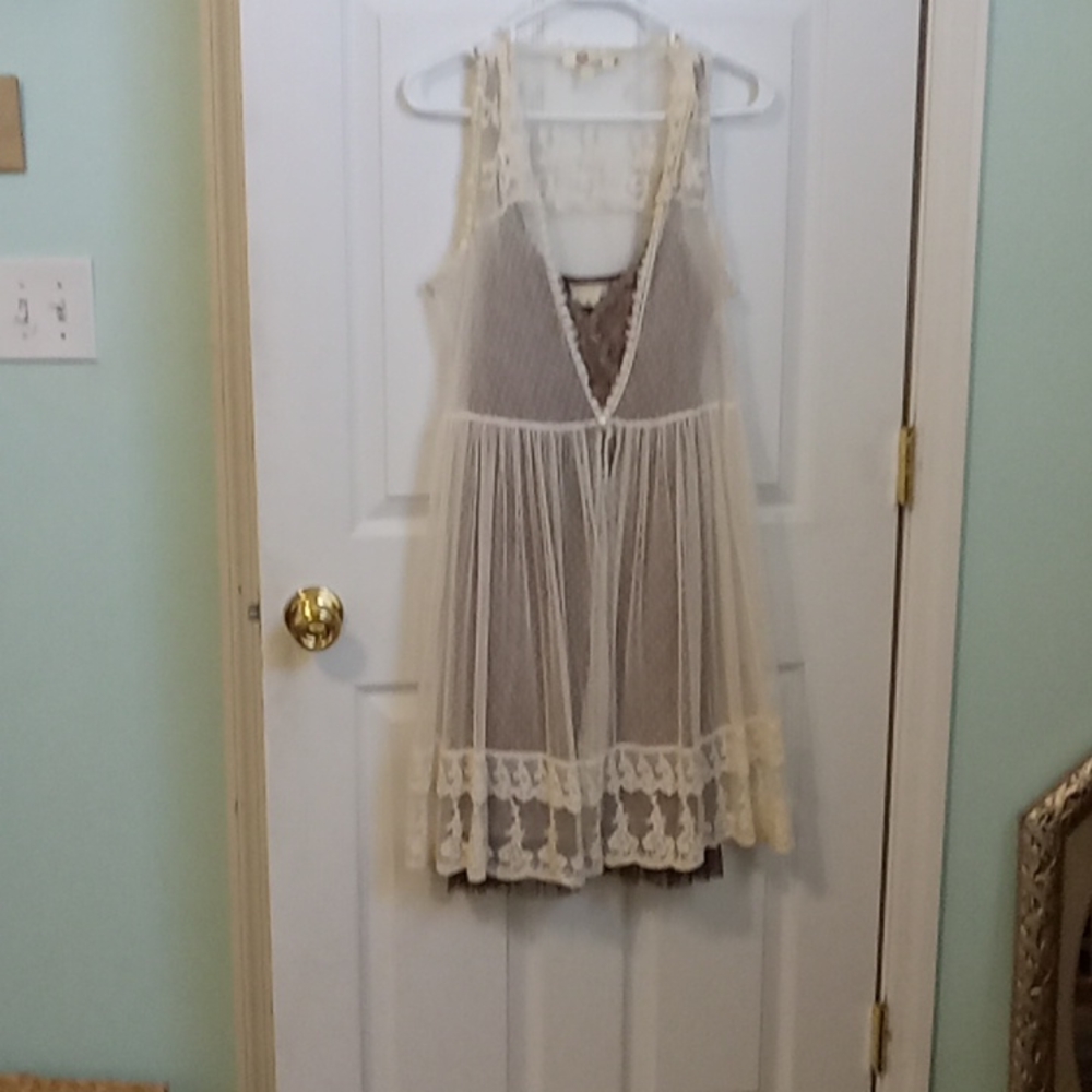 a'reve dress with Axyeh cover